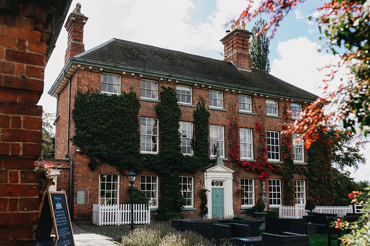 Indie Love Photography_Mytton and Mermaid Hotel, Shropshire_K+A-23